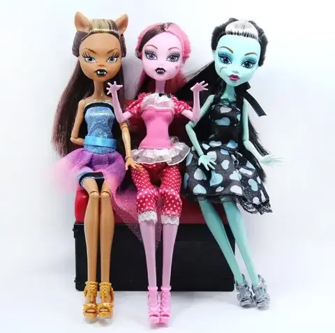 3pcs High Quality Fasion Monstere Dolls Draculaura/Clawdeen Wolf/ Frankie Stein / Black WYDOWNA Spider Moveable Body Girls Toys
