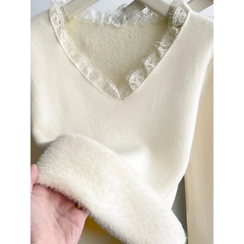 Women V Neck Lace Trim Fleece Lined Thermal Top One Piece Velvet Long Sleeve Undershirt For Autumn Winter