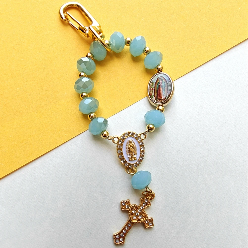 Porte-clés pendentif croix, perles de cristal, Notre-Dame de Guadalupe, porte-clés de voiture, bijoux religieux, bleu