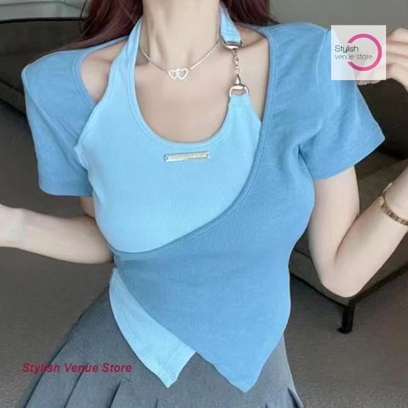 

American shoulder blue sweet and spicy short-sleeved T-shirt women's summer new fashion temperament design sense irregular top.
