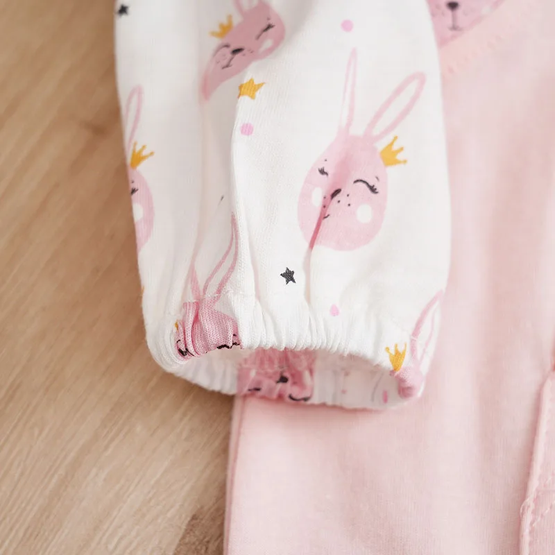 Spring and Autumn Newborn Bodysuit Cute Rabbit Full Print Fake Two Piece Strap Pants Girl Baby Bodysuit Long sleeved Pure Cotton