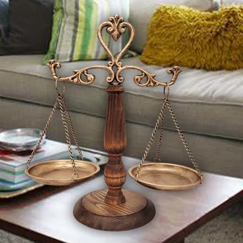 Elegant Metallic Precision Scale Vintage Bar Decorative Piece Robust TV Stand Ornament Sophisticated Accent For Study Entrance