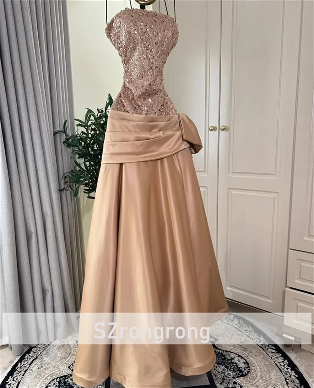 Customized Princess Boat Collar Sequins Corset Saudi Evening Dresses Tiered Pleated Backless A-line Floor-Length Prom Party Gown