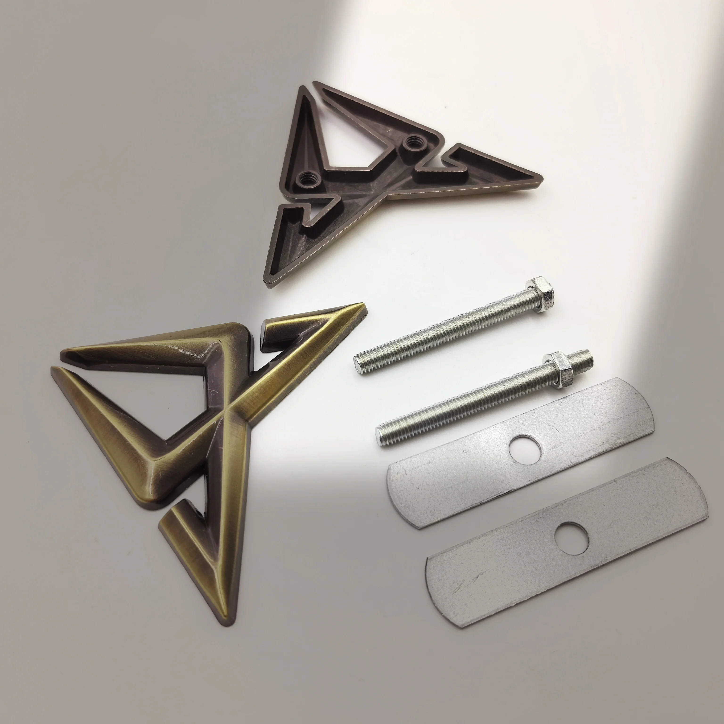 3D Metal Car Hood Fender Trunk Emblem Badge Sticker Small 3D Car Body Decal Front And Rear Universal Body Sticker for Vehicle image 3
