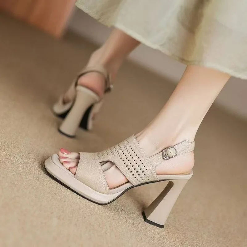 

Heels Shoes Women Sandals Square Toe Thick Heeled Pumps Elegant Back Strap Black Leather Shoes 39 40 Sizes Outside