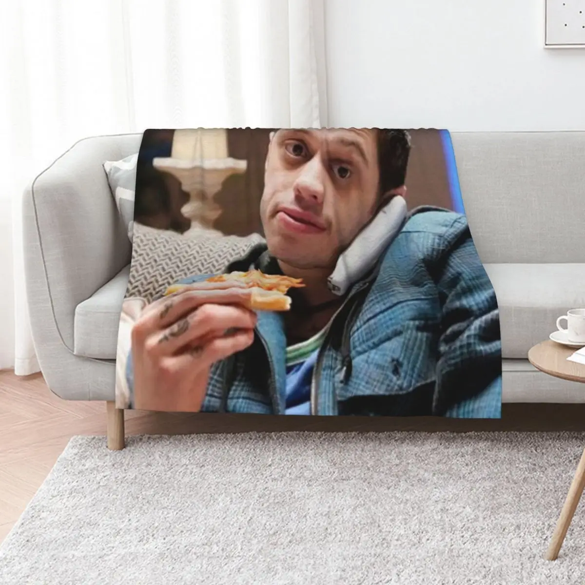 pete davidson pizza Throw Blanket Soft Beds Plush Sofa Throw cosplay anime for babies Luxury Designer Blankets