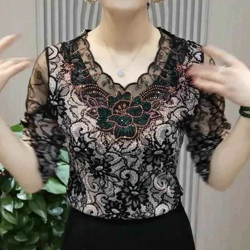 Sexy Lace Hollow Out Blouse Female Clothing Elegant V-Neck Spring Autumn Long Sleeve Slim Commute Floral Fashion Diamonds Shirt