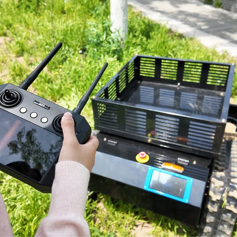 

Customized Labor Saving Auto Mower Crawler Chassis Cordless 500mm Adjustable Farm Grass Cutting Robot