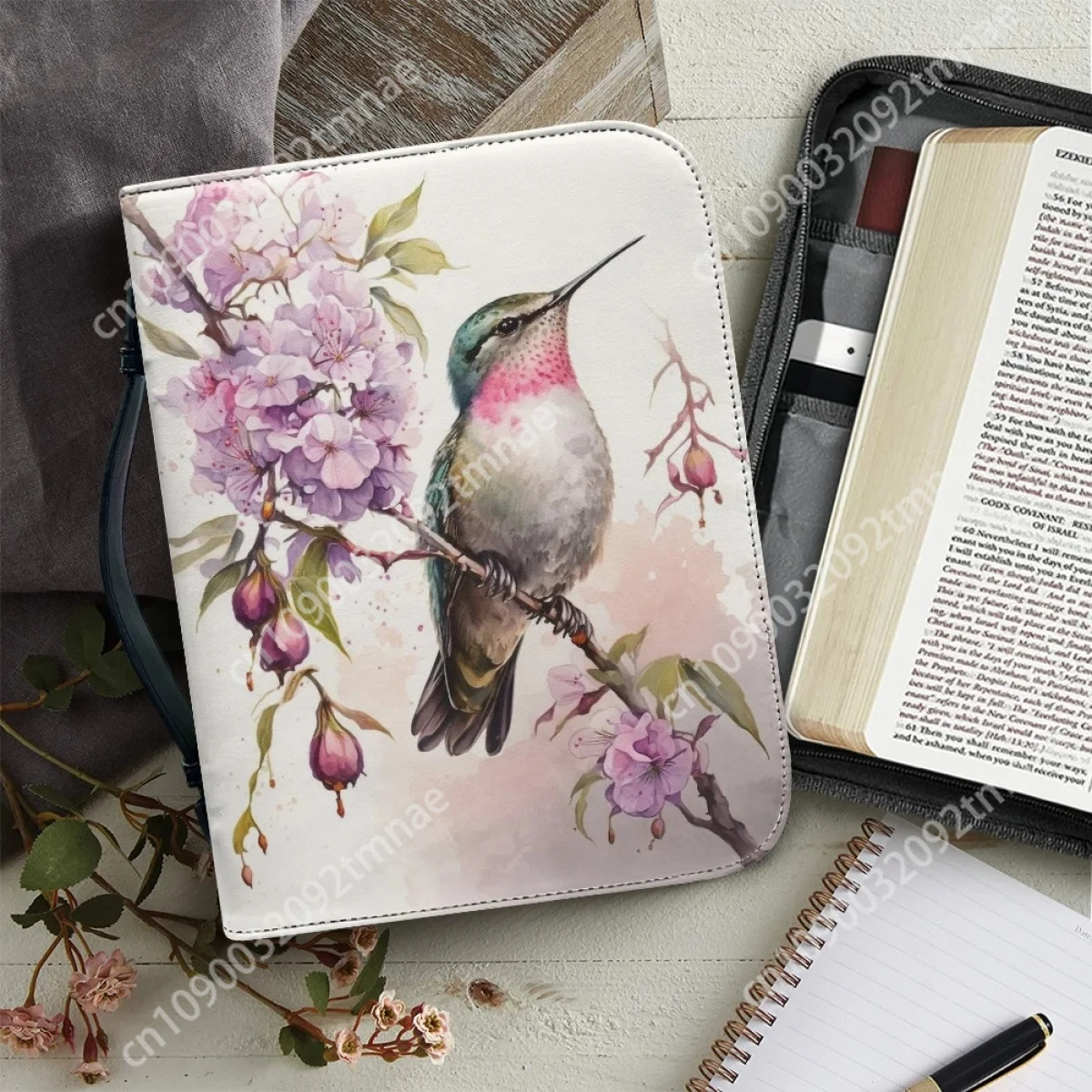 

Hummingbird Custom Women's Christianity Bible Bag Floral Leather Bible Cover Case Zippered Handle Handbag Bags for Holy Bible