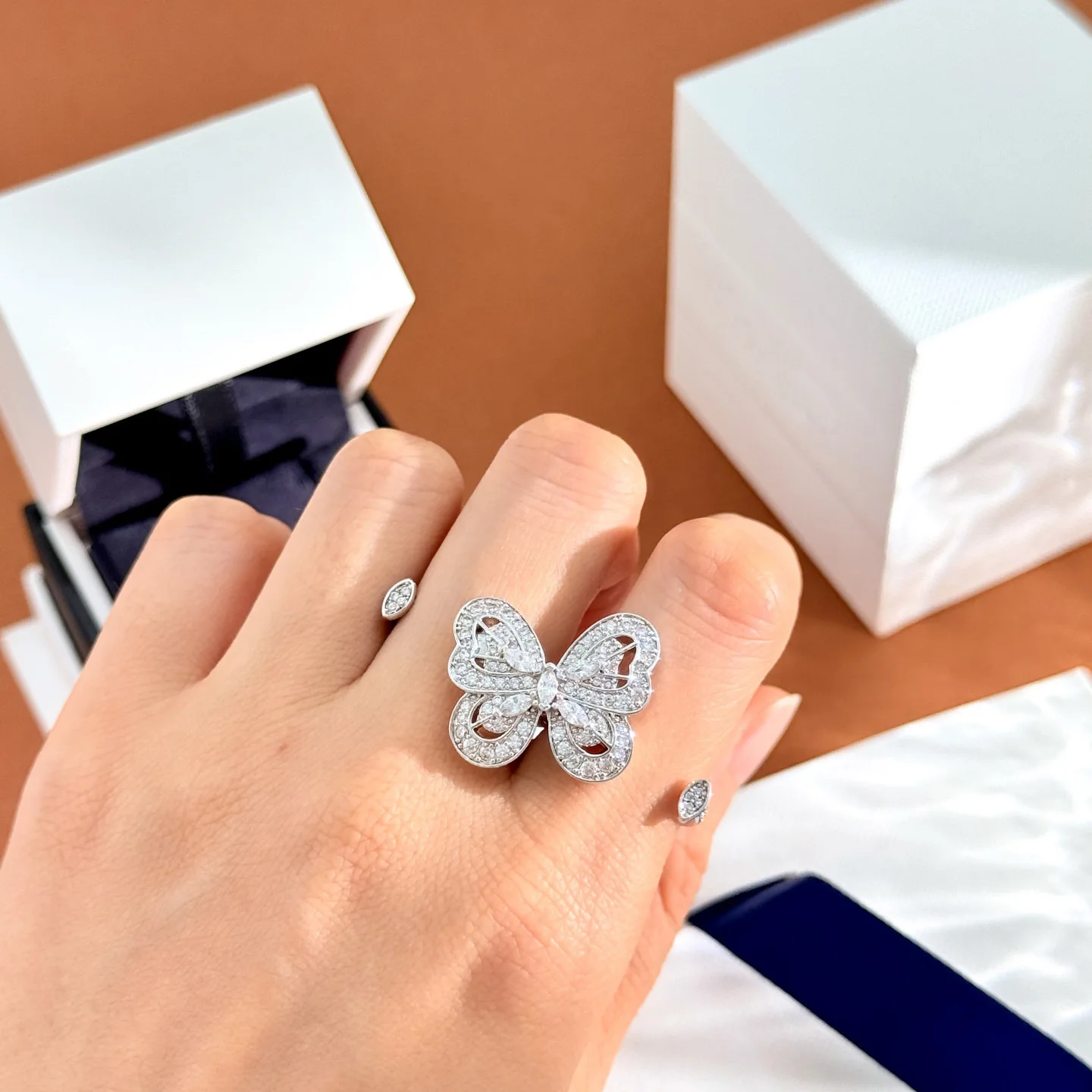Classic Bohemian Style Butterfly Ring Pave Zircon Exquisite Double Knuckle Siamese Open Rings For Women Fashion Jewelry