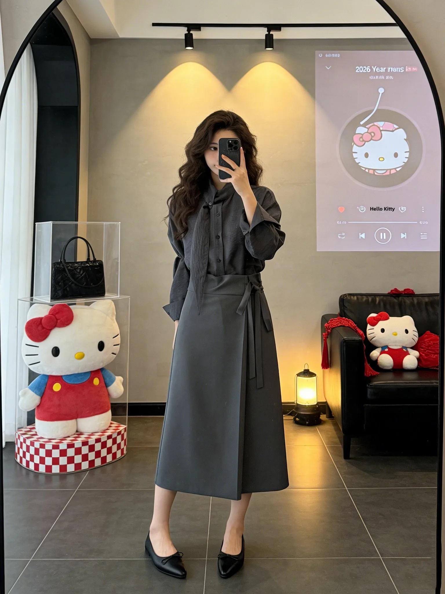 

Korean Style Long Sleeve Scarf Collar Loose Commute Women's Shirt Autumn Design Fashionable Casual Polyester Fiber Top