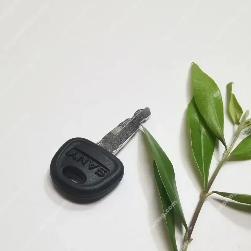 for Excavator ignition key 2pcs，heavy equipment loader accessories excavator Sany bulldozer 60022654