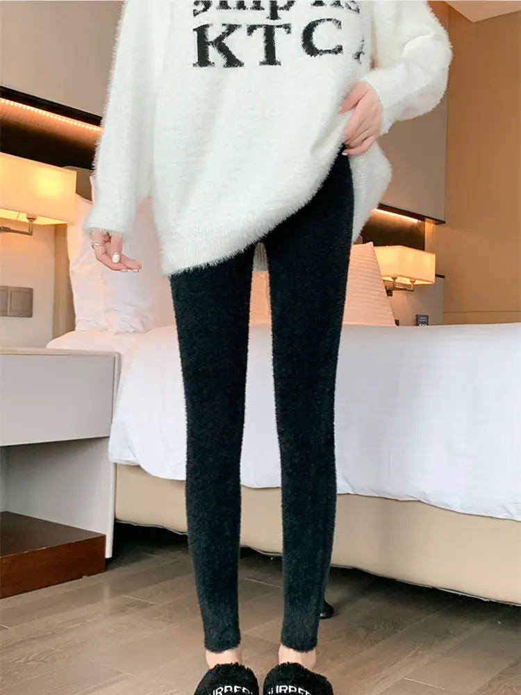 กางเกงเลกกิ้งยกกระชับสะโพกสำหรับผู้หญิง ป้องกันความหนาว สวมใส่สบาย เอวสูง แฟชั่นเรียบง่าย สไตล์เปลือย สำหรับวิ่ง ออกกำลังกาย ปั่นจักรยาน ฤดูร้อน