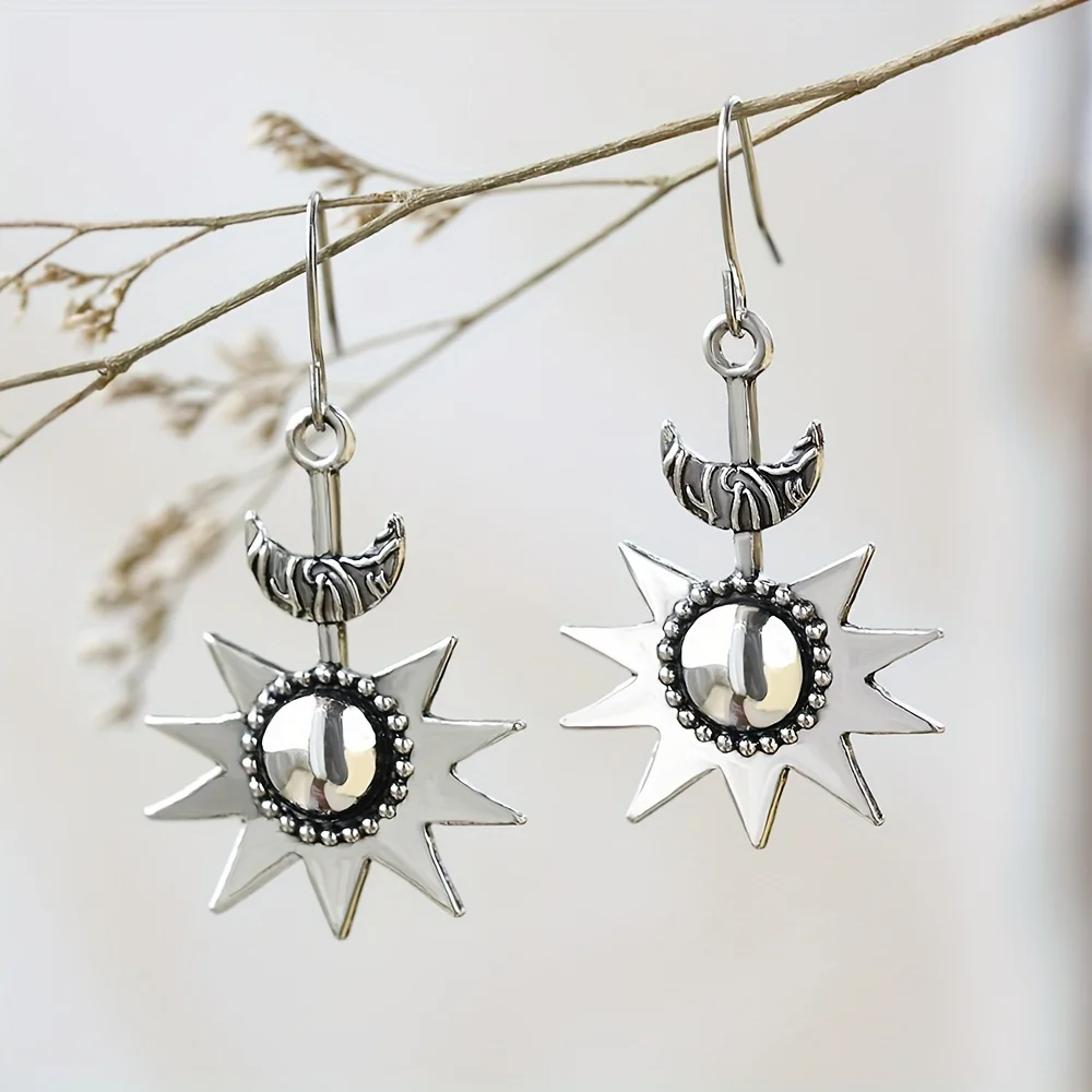 Vintage Star Moon Sun Style Bohemian Ethnic Scenery Surface Metal Women Daily Commuting Music Festival Travel Photography Street