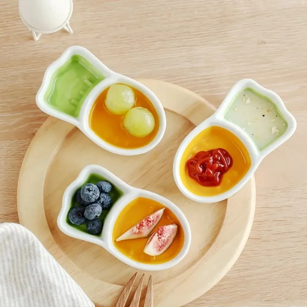 Carrot Shape 2-in-1 Small Pet Bowl Separated Anti chew Food Water Basin for Hamster Hedgehog Cage Accessories view 5