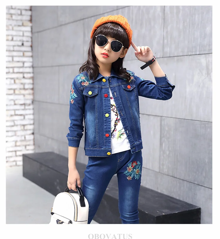 Modisches Kinder-Mädchen-Denim-2-Teiler-Set: Jacke und Jeans mit Blumenstickerei, Vintage-Frühlingskleidung für Kinder – Detail 4