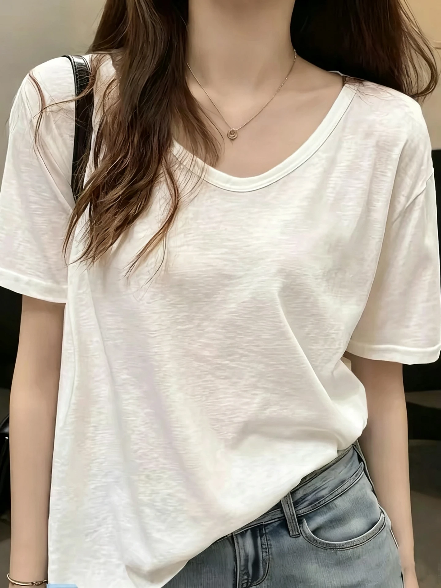 Loose Fit Bamboo Rayon V-Neck Short Sleeve T-Shirt Women's Basic Style Breathable Summer Top Casual Versatile Slimming Effect