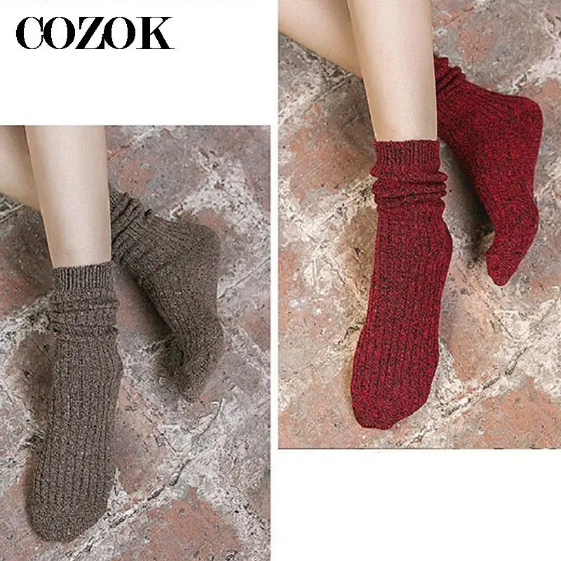 

2 Pairs Lady Pile Socks for Autumn Winter Pure Color Keep Warm Women Socks Mid Tube Socks Korean Style Thickening Quality Cotton