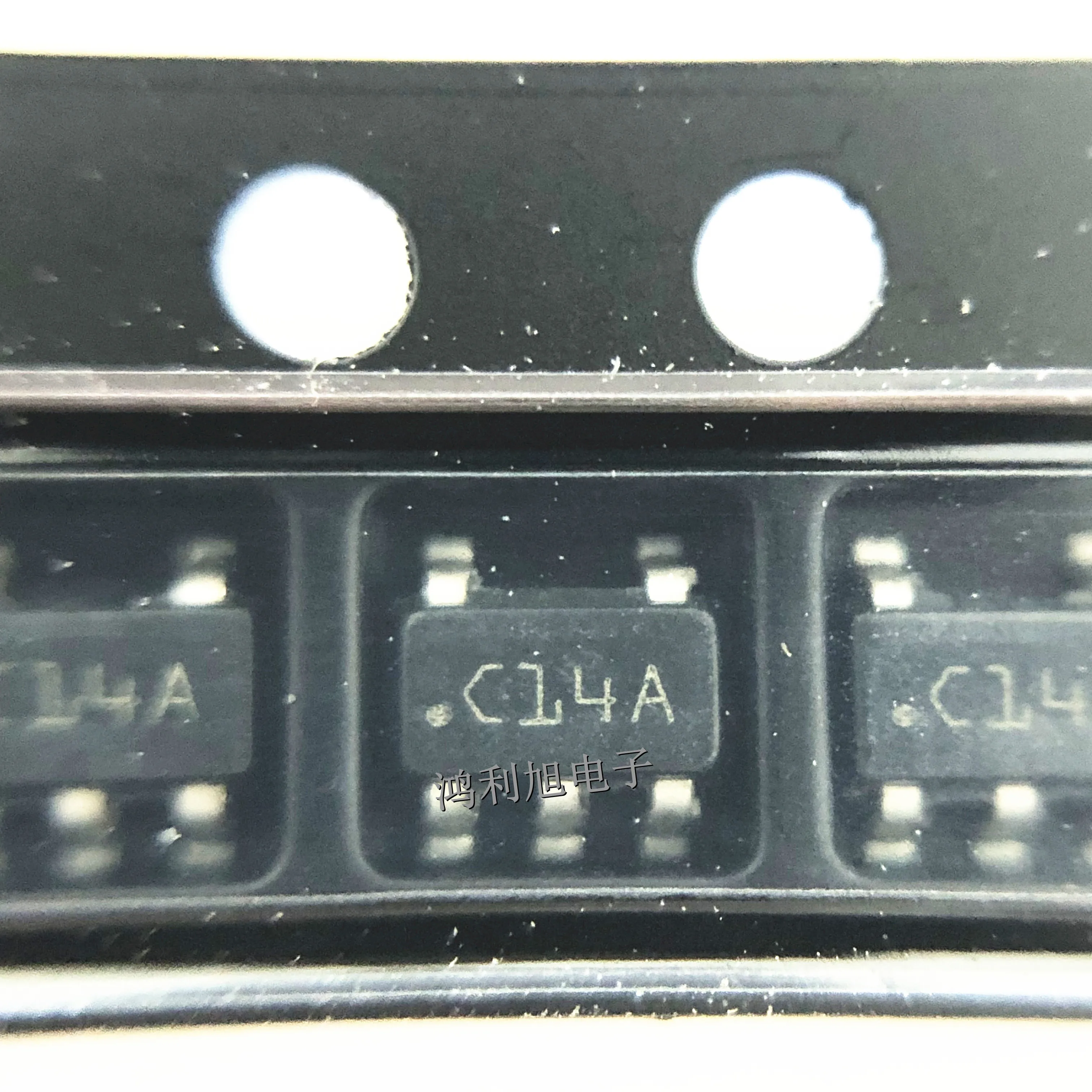 5pcs/Lot LMV7219M5X SOT-23-5 MARKING;C14A Analog Comparators 7 Nsec 2.7V to 5V Operating Temperature:- 40 C-+ 85 C