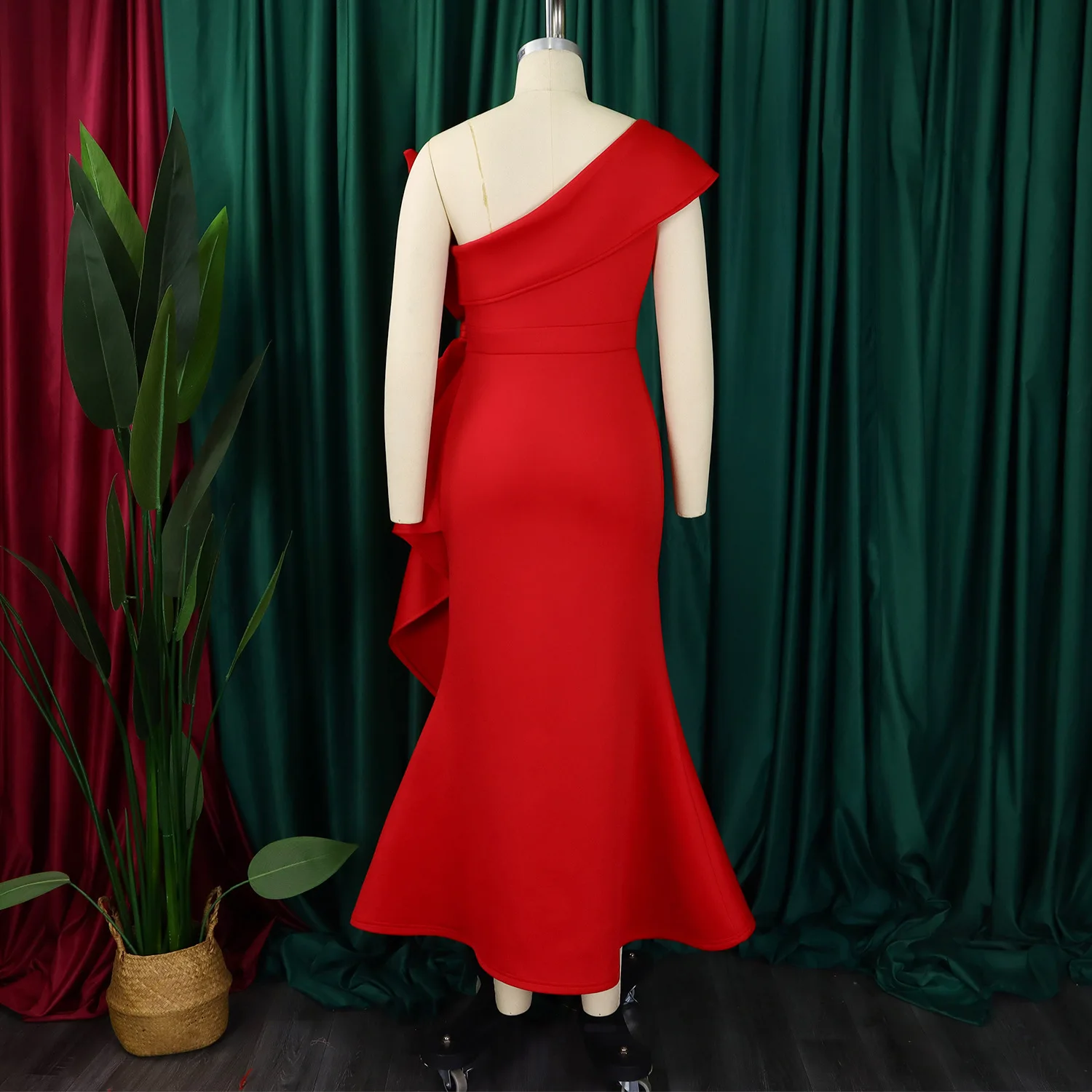 ที่กําหนดเอง Maxi Party Dresses สําหรับผู้หญิงสีส้มหนึ่งไหล่ Ruffles ดอกไม้ Empire Bodycon ทรัมเป็ตชุดราตรีค็อกเทลกิจกรรม Gowns 4