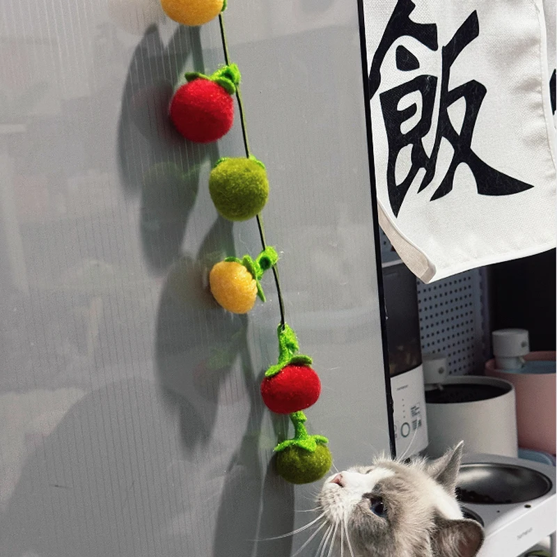Kaki-Katzenspielzeugschnur aus Filz – langlebiges, bissfestes Plüsch-Katzenspielzeug mit Glocke für den Teasing-Stick von Katzenunterhalten.