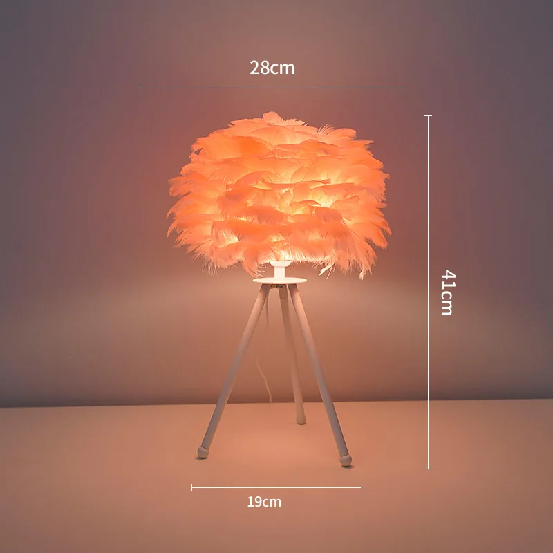 #For Nordic decorative feather table lamp bedroom bedside lamp atmosphere B & B ins girl heart feather lamp cross-border
