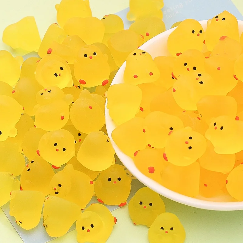 Glow In The Dark Yellow Cartoon Mini Chick Toys Squishy DIY Claw Machine Fillers Desktop Car Decorations Party Favors For Kids