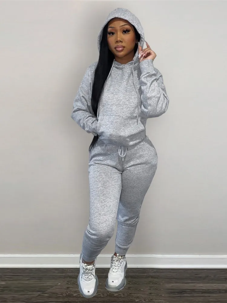 

Women Autumn and Winter New Solid Color Hoodie+pants Two-piece Set Fashionable Casual Sports Set Size S-3XL Women‘s Tracksuit