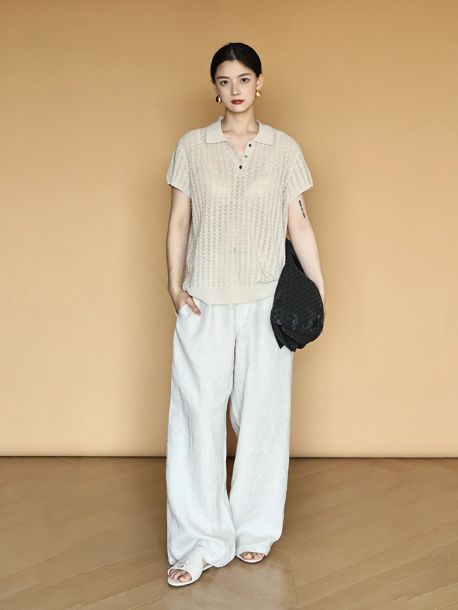 

Madeira 25SS Women's Ne ort Sve Knitted Linen T-irt Casual Loose Fit Summer New Design Sensation Top