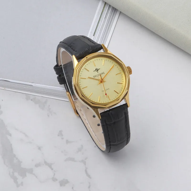 

Yantai old Polaris men's titanium round business simple manual mechanical watch stock new