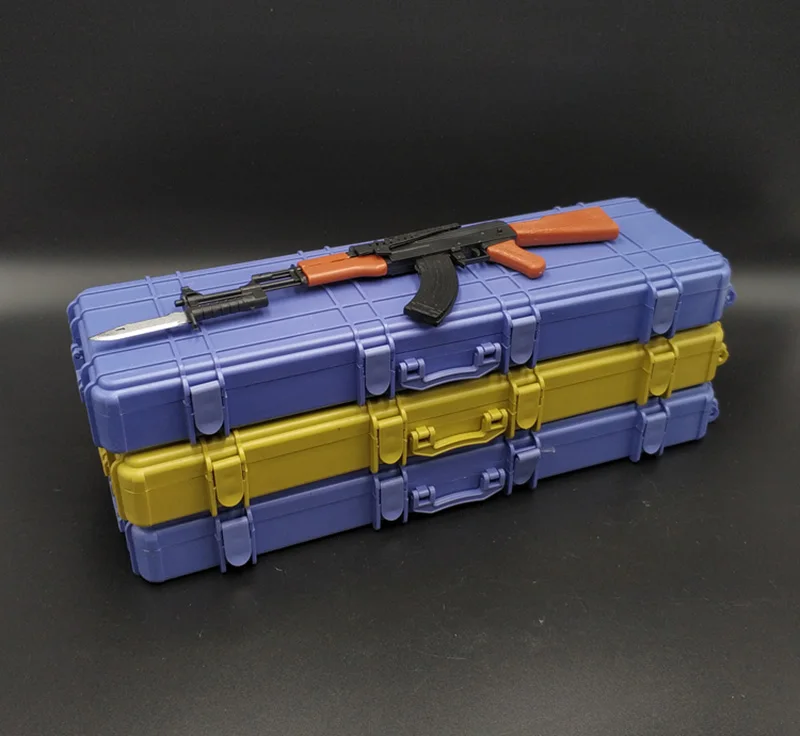 Gun Box 1/6 Scale Weapon Case Rifle Suitcase Plastic Storage Box Model with Random Gun  for 12\'\' Action Figure Accessories