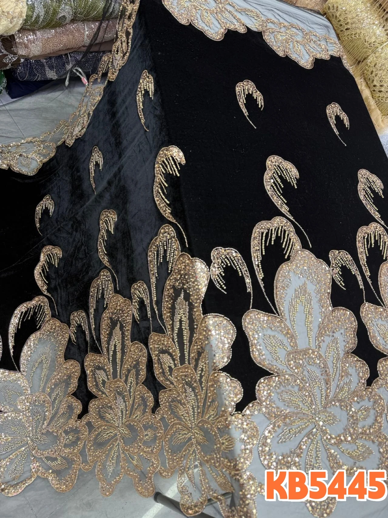 African Green Beaded Velvet Tulle Lace Fabric 5 Yards Sequins Embroidered Lace Fabric for Wedding Party Dress Sewing KB5445