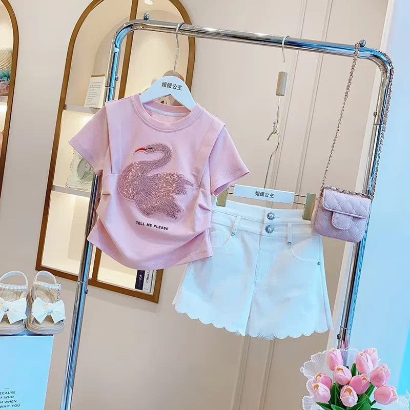 

Girls' Summer Set Fashion New Children's Design Swan Bead Short sleeved T-shirt+Shorts Two piece Set 120-160CM