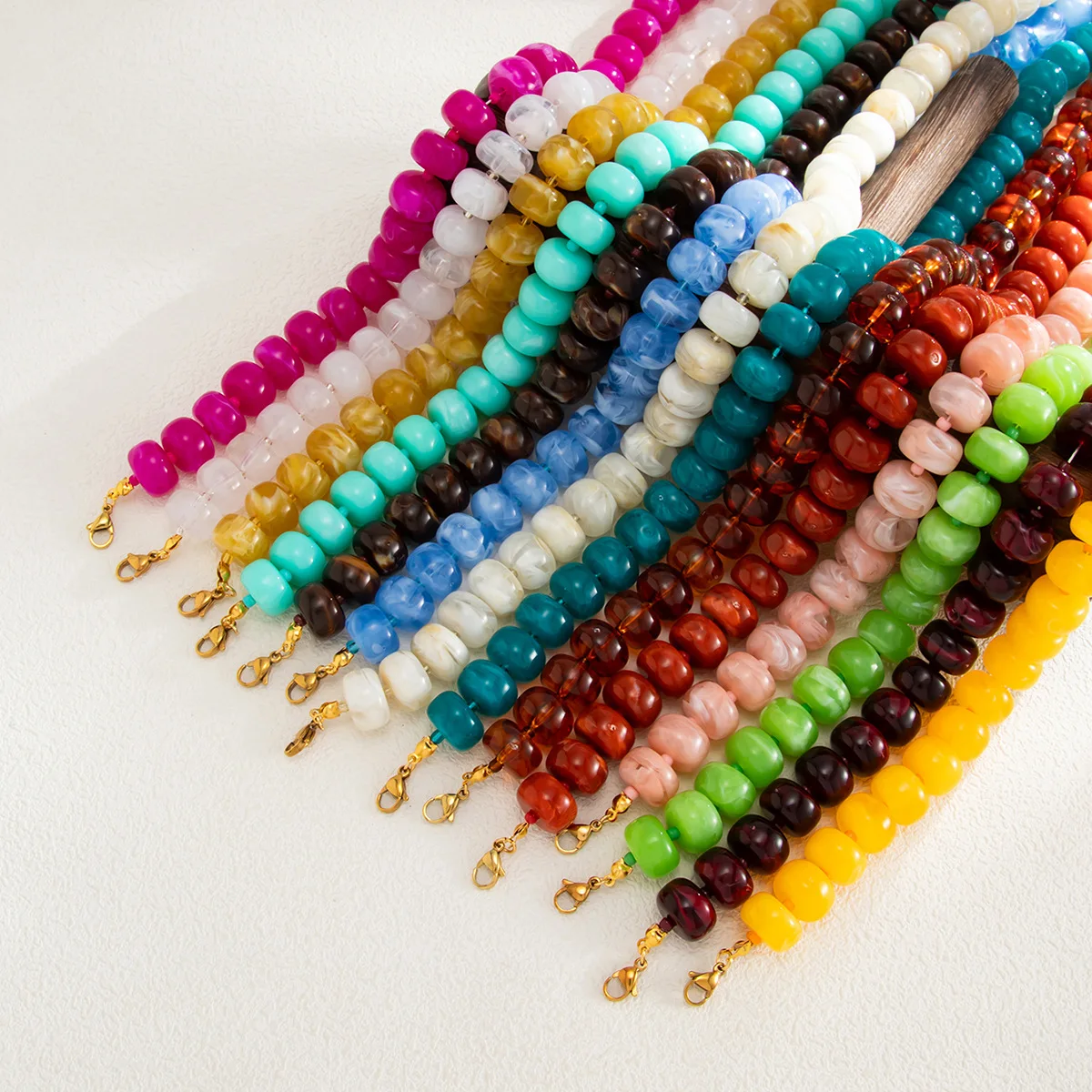 Colar choker boêmio de contas coloridas em 14 cores - foto 4