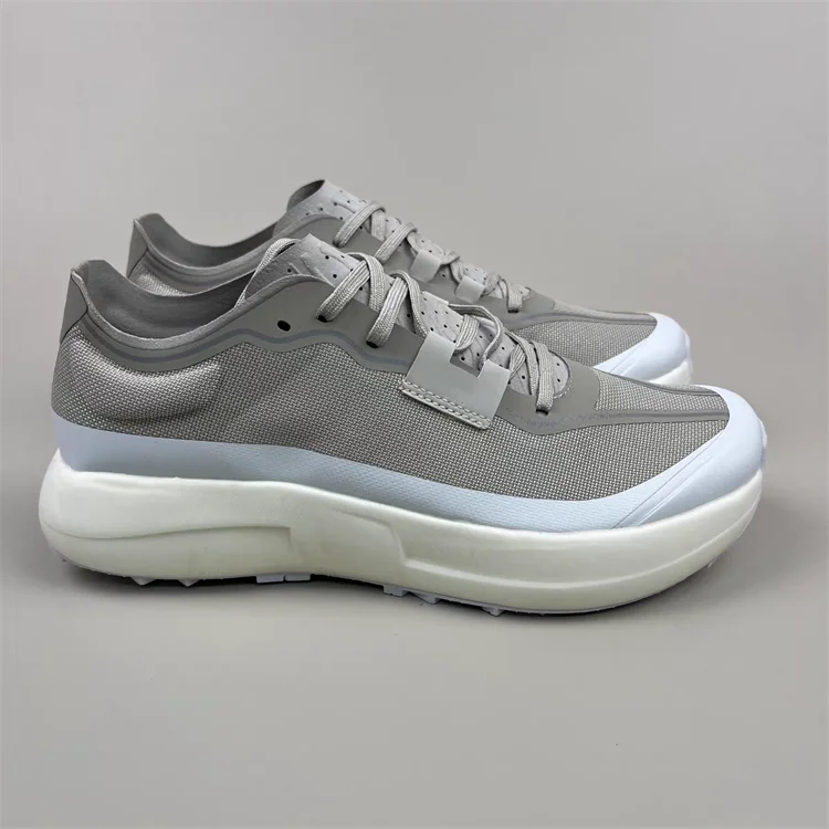 2025 New Off-Road Running Shoes Men's Designer Walking Sneakers Non-Slip Sneakers Men's High-Quality Sneakers