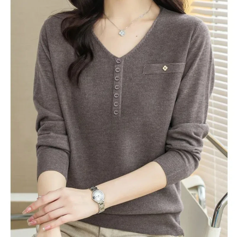 Spring Autumn Women\'s Clothing Solid Color Button Top Long Sleeve V-Neck Screw Thread Sweater Knitted Casual Elegant Tops