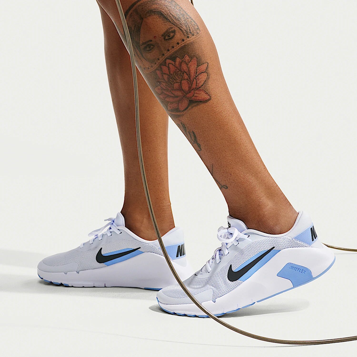 Nike genuine women's sports and leisure comfortable, breathable and wear-resistant training shoes HV9981-006