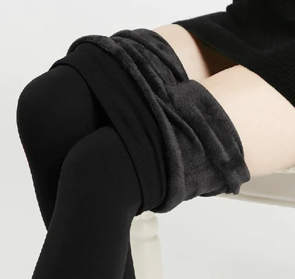 Women's Thickened Fleece Lined High Waist Cotton Pants Autumn Winter Warm Base Layer Trousers plus Size Footwear Integrated