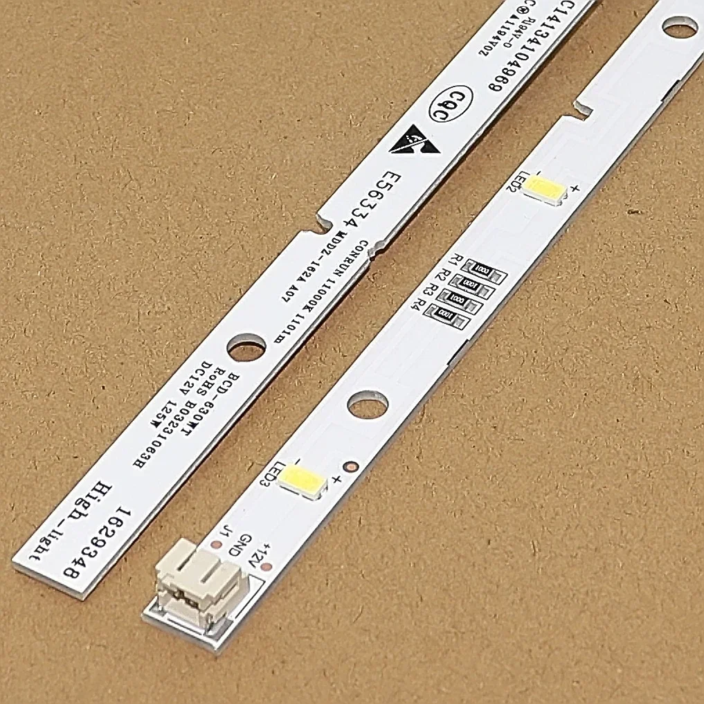 2PCS for Hisense / Rongsheng refrigerator LED lights refrigeration lights 1629348 freezer lights strip light board universal