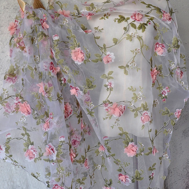 1 Meter X 1,35 Meter 3D Applikation Blumen-Spitzenstoff für Brautkleider Organza Burnout – Detail 4