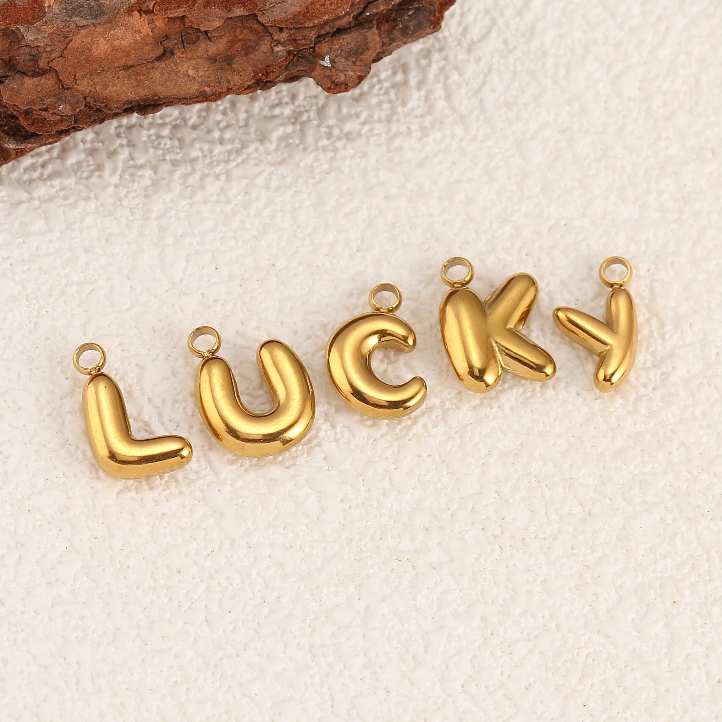 3 Stücke Blase Buchstaben Charms Fadeless Gold Farbe PVD Überzogene Ballon Alphabet A-Z Anhänger DIY Initial Halsketten Frauen Schmuck Machen – Detail 7