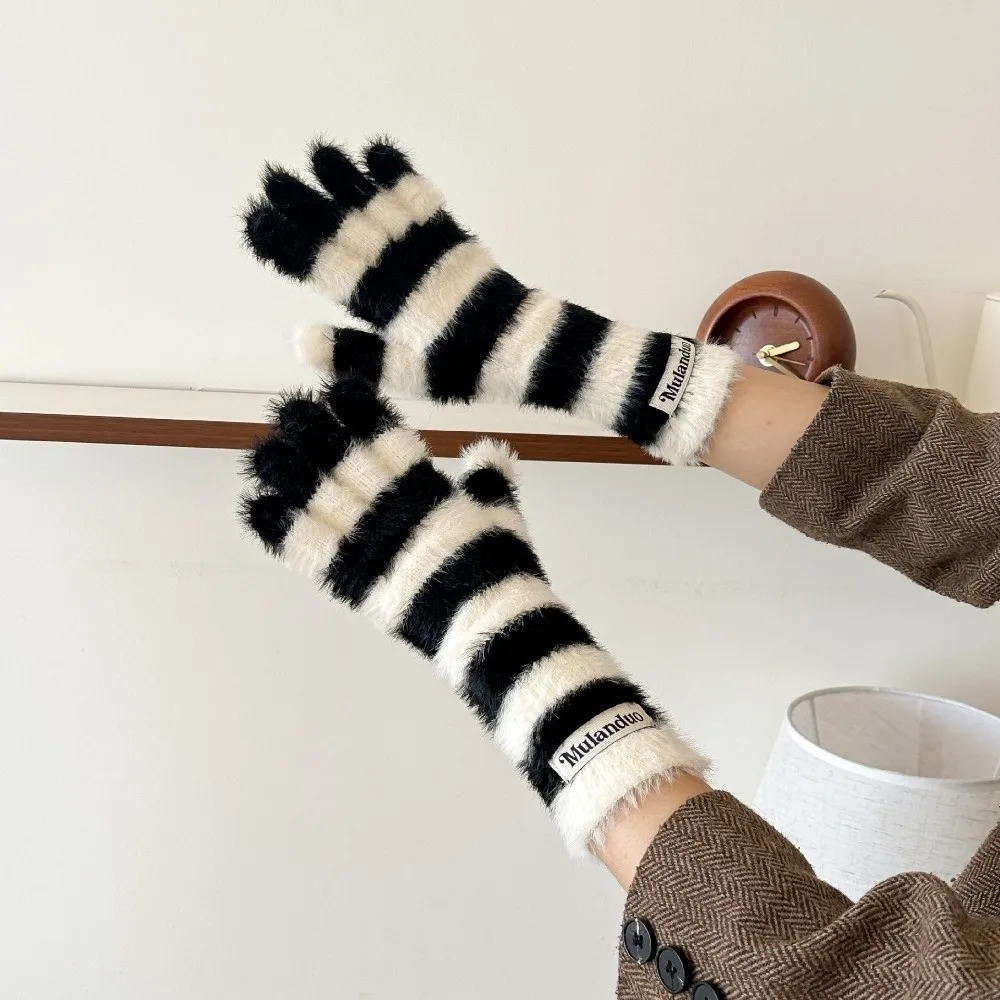 

Модные вязаные полосатые перчатки, ветрозащитные, защита от холода, теплые варежки, женские перчатки с сенсорным экраном