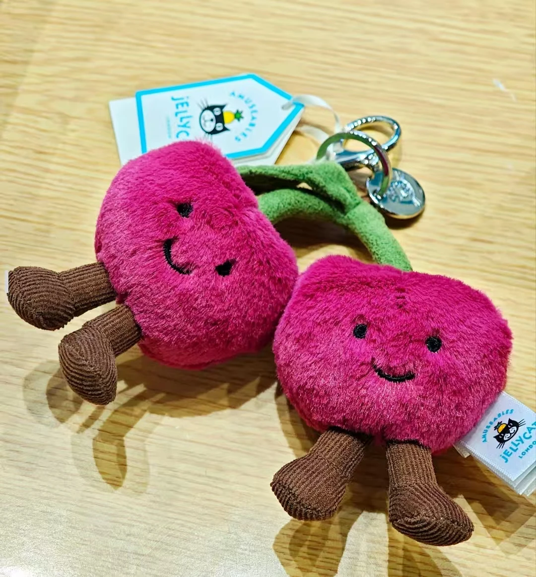 Jellycat Amuseables Cherries Bag Charm 4 дюйма — ультра-мягкая плюшевая игрушка NWT |   Идеальный подарок