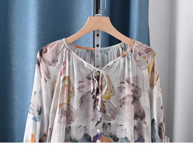 여름 탑 여성 2025 스페인 스타일의 세련된 디자인 꽃 무늬 셔츠와 여성용 블라우스 홀리데이 비치 3/4 슬리브 탑