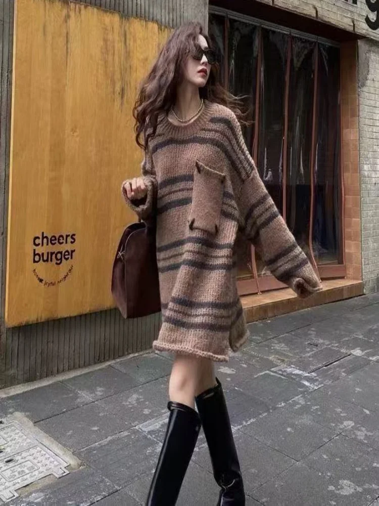 

Свободный женский вязаный свитер на осень-зиму в полоску, винтажный, в стиле оверсайз, стройнящий, универсальный, комфортный, теплый, с круглым вырезом