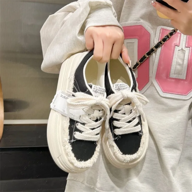 Obuwie damskie Off White Sneakers Buty dla kobiet Okrągłe palce Casual Lace Up Sport Athletic Oferty Stylowe Tanie Koreańskie 39