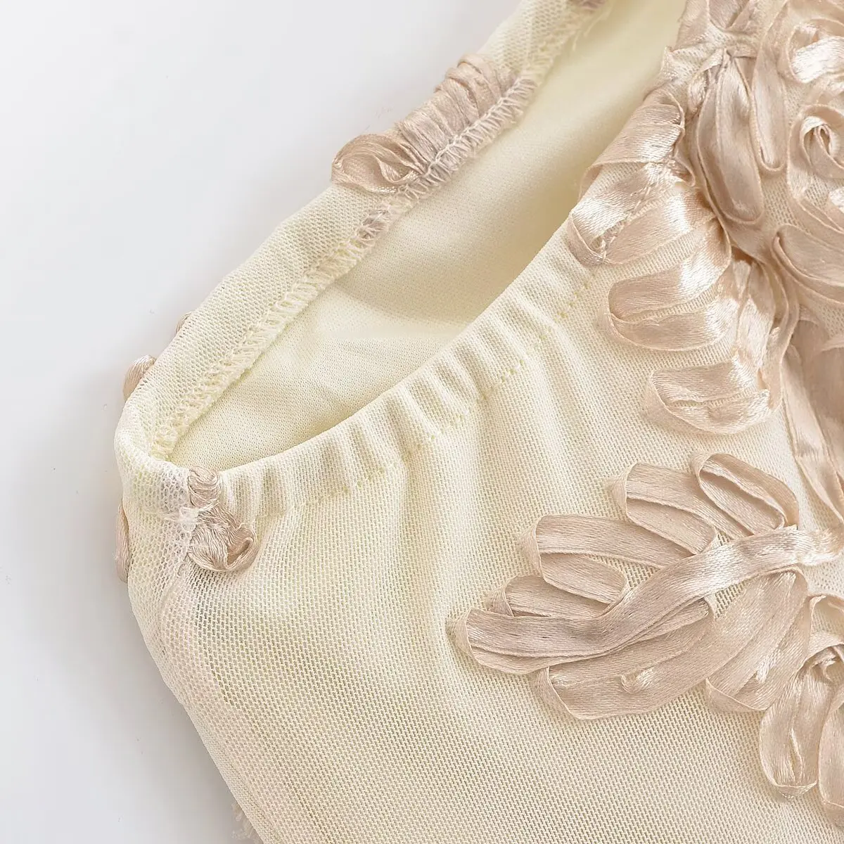 KONDALA Vintage Elegancka Asymetryczna Sukienka Ołówkowa z Kokardą na Ramieniu, Podkreślająca Talia, Moda 2025, Wieczorowa, Plisowana, Suknia Ślubna Vestidos