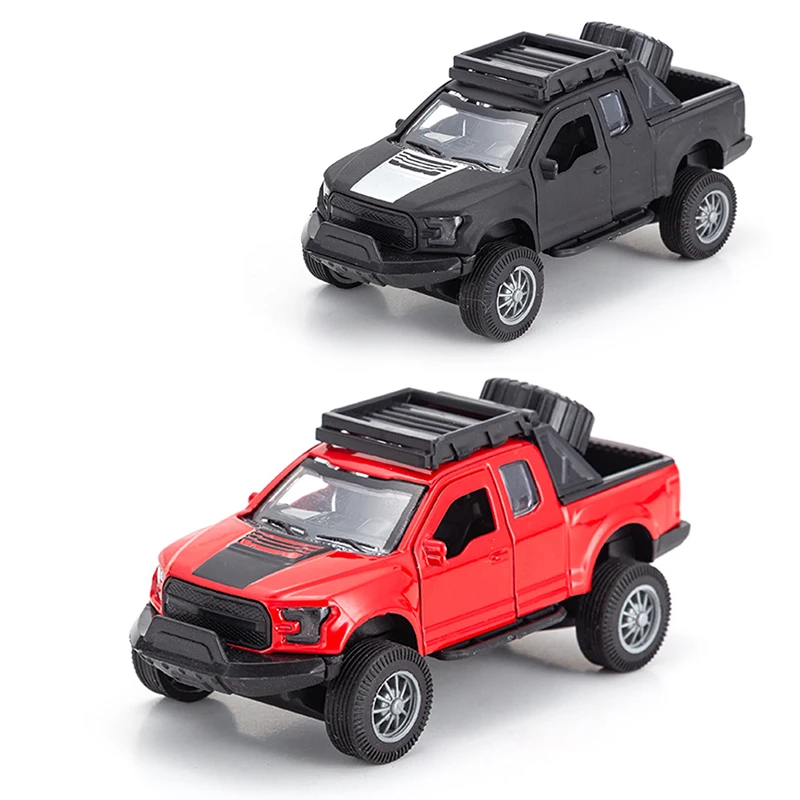 Legierungsdruckgussmodell des Jeep Wrangler im Maßstab 1:32; ein Mini-Spielzeugauto für Kinder als Lernspielzeug; ein Ausstellungsstück