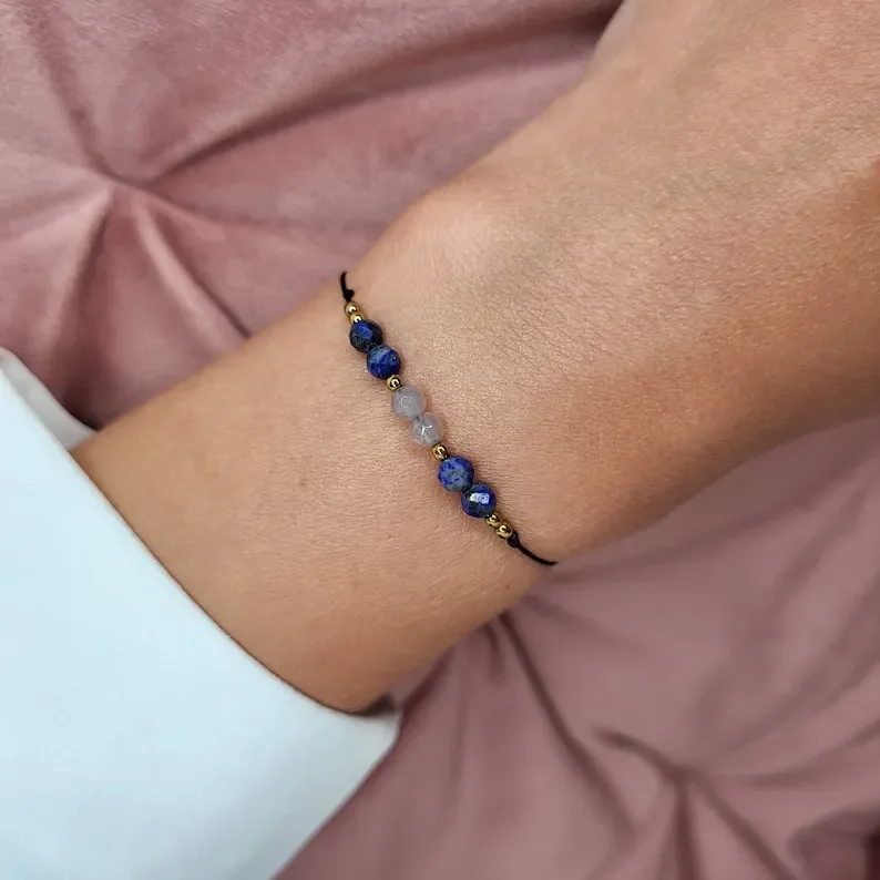 Minimalist bracelet on a thread of natural stones 