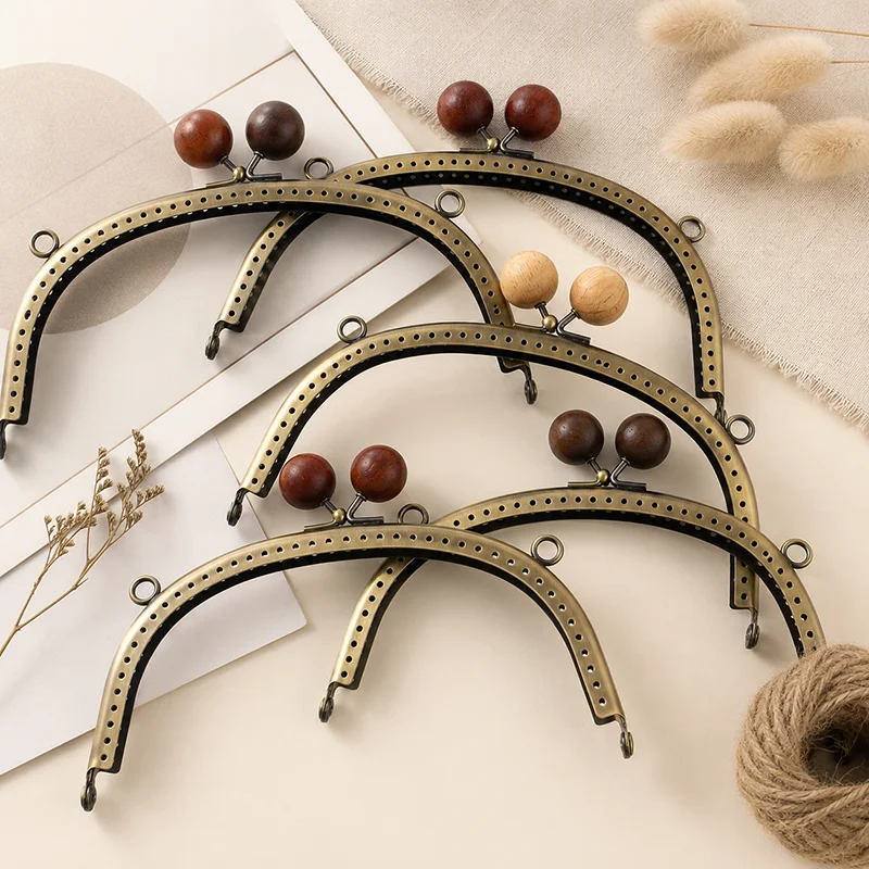 

1/2/5Pcs 12.5/16.5/20.5cm Metal Wood Bead Purse Frame Kiss Clasp Bag Handle for Wallet Leather Craft Sewing Hardware Accessories